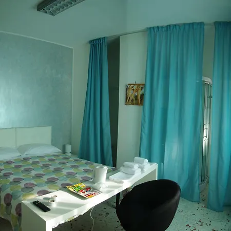 Appia Avenue 639 Konukevi